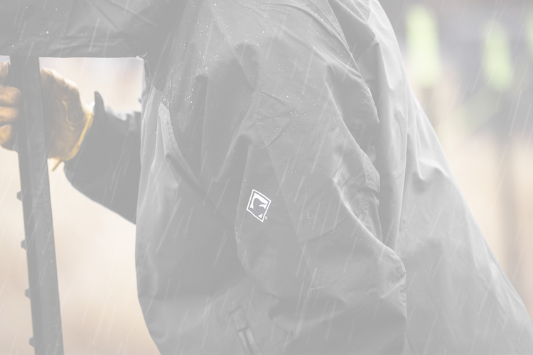 Torrent Rain Coat – Charcoal / Black, Waterproof & Seam-Sealed – Outdoor Rain Jacket