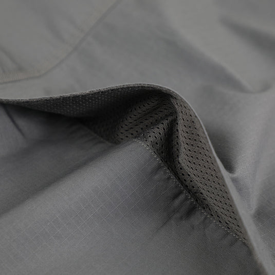 Work shirt with vented mesh Flex-Action back – breathable and flexible for active movement
