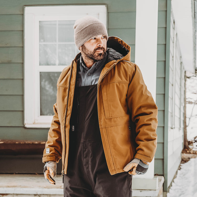 GEAR UP WITH RUGGED MEN'S OUTERWEAR